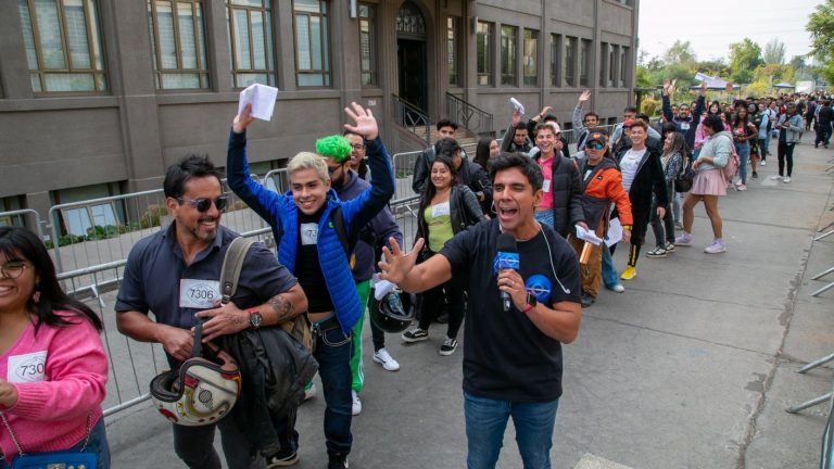 Hay cerca de 10 mil postulantes: Casting para Gran Hermano, el nuevo reality de CHV, termina este viernes
