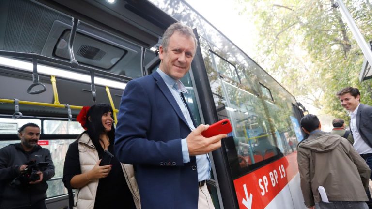 Horarios especiales y pasajes de Metro gratuitos: Así funcionará el transporte público en elecciones