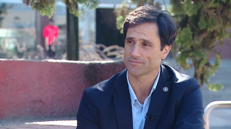 Consejero Luis Silva responde a dichos de su hermano: 