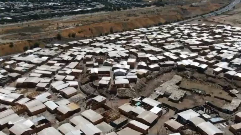 Denuncian venta de casas en tomas de terrenos: Las ofrecen hasta por $12 millones en redes sociales