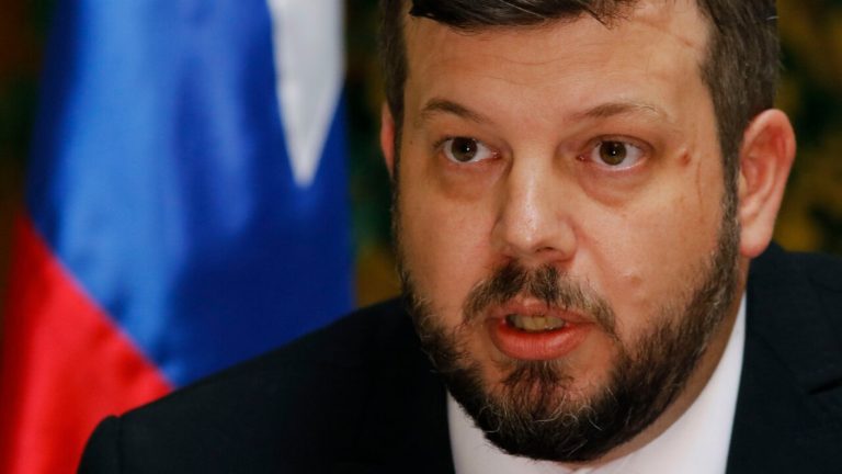 Kaiser al poner en duda las bases del proceso: “Si quieren rechazar, se quedan con la Constitución de Pinochet”