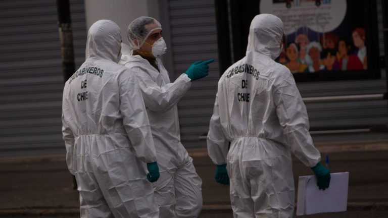 Se trataría de un hombre: Lo que se sabe de los macabros hallazgos de restos humanos en Santiago Centro