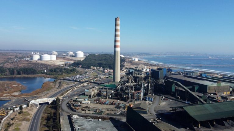 Fundición Ventanas apagó sus hornos después de 58 años: Codelco reconoció que fue 