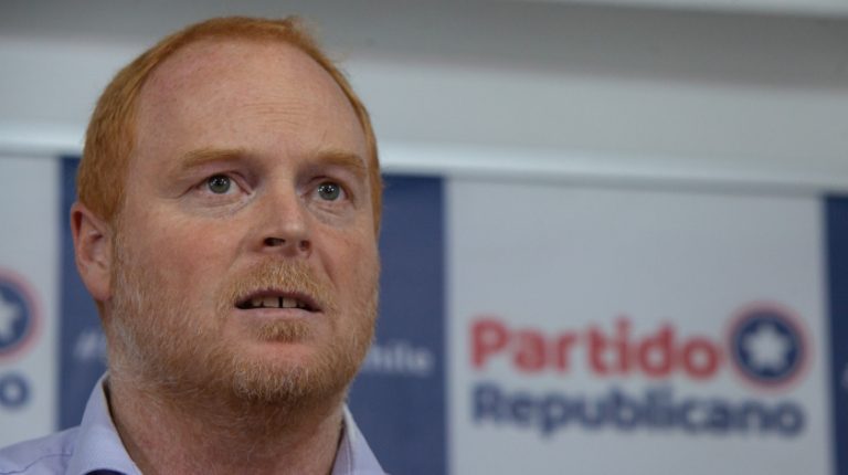 Rojo Edwards se desmarcó de Luis Silva y dijo que Pinochet sí fue un dictador: 