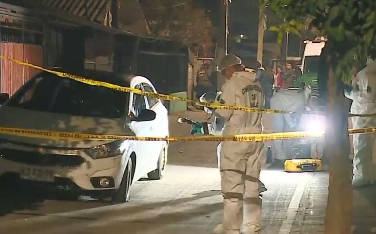 Asesinaron a hombre en su casa en Lo Prado: Sujetos dispararon unas 10 veces contra la vivienda