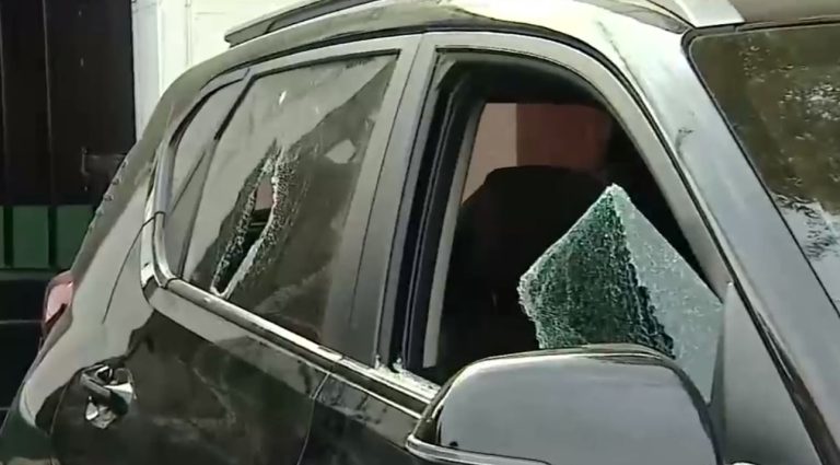 Rompieron los vidrios y sacaron el bolso: Comerciante chino sufrió robo de $15 millones mientras iba al banco