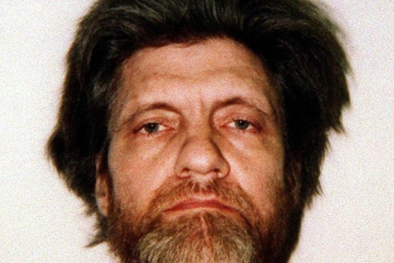 Quién era Unabomber, el reconocido terrorista que fue hallado muerto al interior de prisión en Estados Unidos