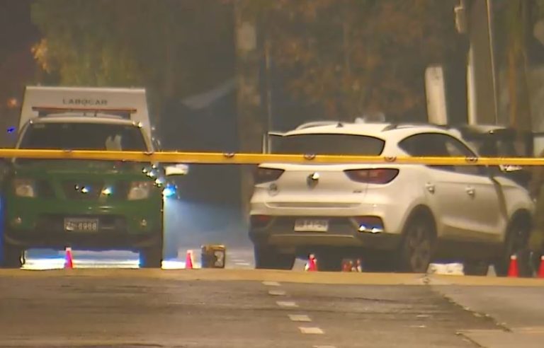 Hay un muerto: Carabinero arremetió a balazos contra delincuentes que intentaron hacerle encerrona en La Florida