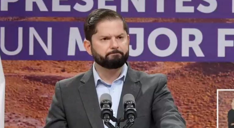 Pdte. Boric envió condolencias a familias en crisis por virus respiratorios: 