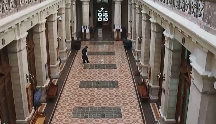 Polémica por jueza que habría teletrabajado desde Italia: 20% de magistrados sigue en modalidad no presencial