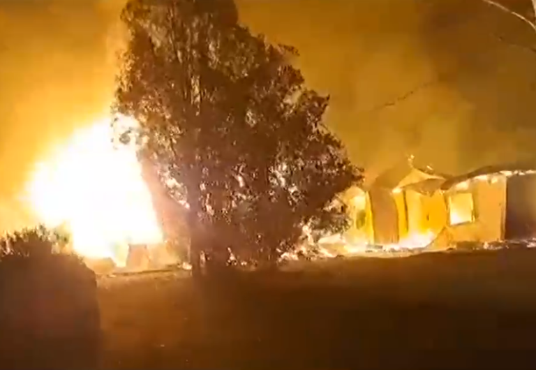 Nuevo ataque incendiario se registró en la macrozona sur en la antesala de la visita del pdte. Boric