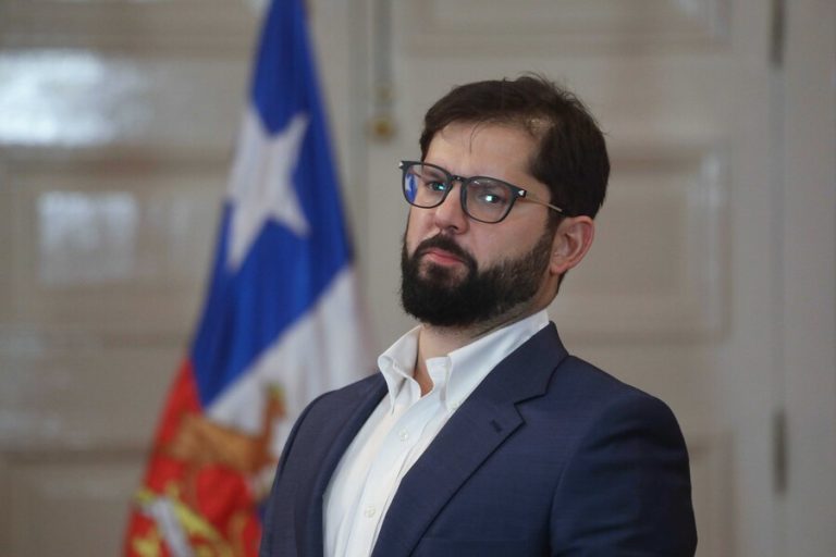 Pdte. Boric tras solicitar renuncia a subsecretaria de Vivienda: 