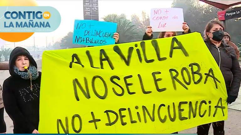 Vecinos de Cerrillos protestan por delincuencia tras crimen en campamento aledaño