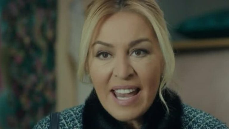 “¿Quién crees que eres?”: Cahide amenazó a Gönül para que se aleje de su hija