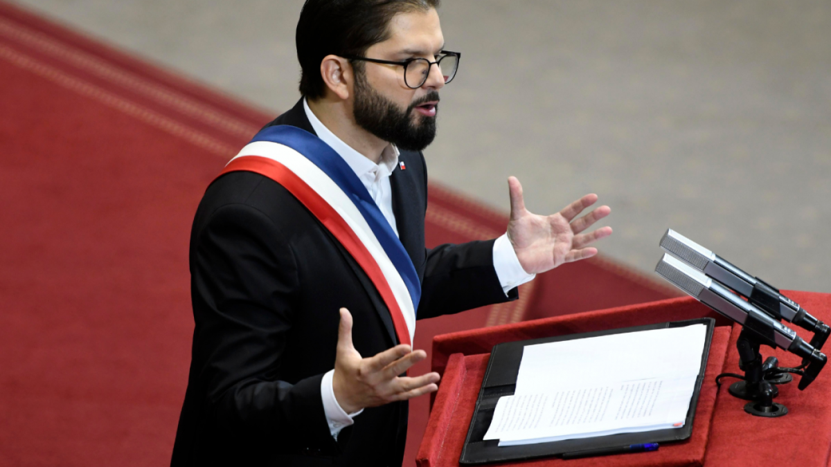 Pdte. Boric destacó la labor de las FF.AA. en la frontera por crisis ...
