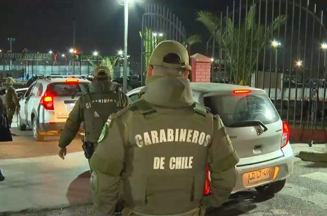 Carabineros llevó a cabo intensa fiscalización en inmediaciones de Espacio Don Oscar en Maipú