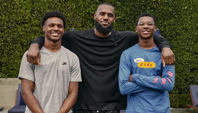 Hijo de LeBron James sufrió paro cardíaco durante un entrenamiento: Se encuentra estable y fuera de la UCI