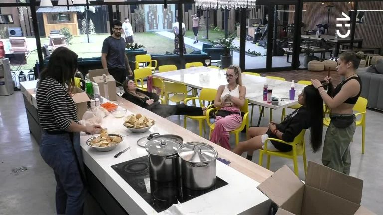 “Estoy siendo carbonera”: Fran propuso dejar sin comida a quienes no participaron en actividad de Trinidad