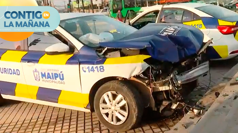 Grave accidente: Vehículo de seguridad municipal chocó contra micro en Maipú