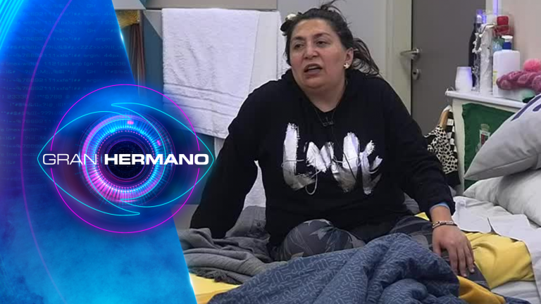 “Me tiene chata esta hu…”: El descargo de Jennifer por jugadores “flojos y fomes”