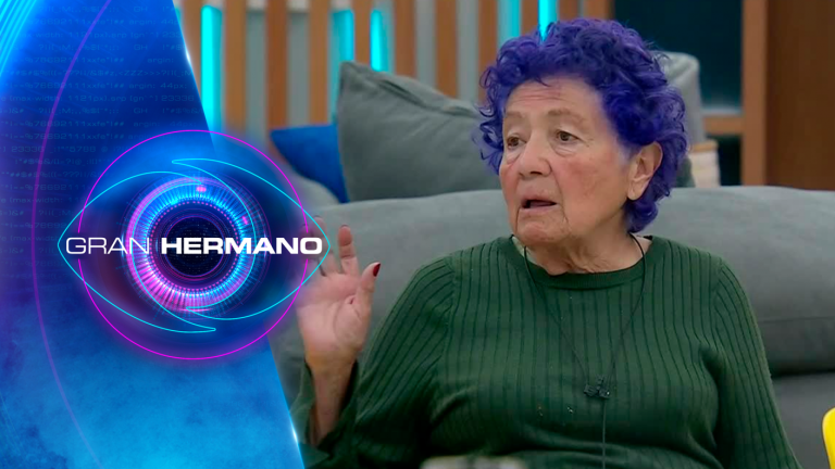 “No les cuesta nada”: Mónica retó a sus compañeros por nula ayuda con aseo del baño