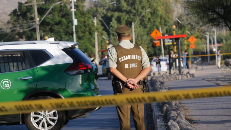 Intento de robo desató balacera en Espacio Don Oscar: Hay dos heridos y una persona en riesgo vital
