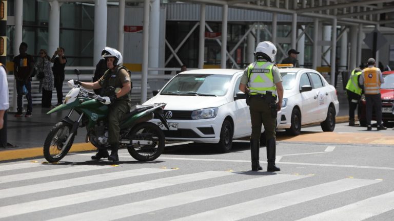 Sujetos armados intentaron robar en estacionamiento de la DGAC en el aeropuerto de Santiago