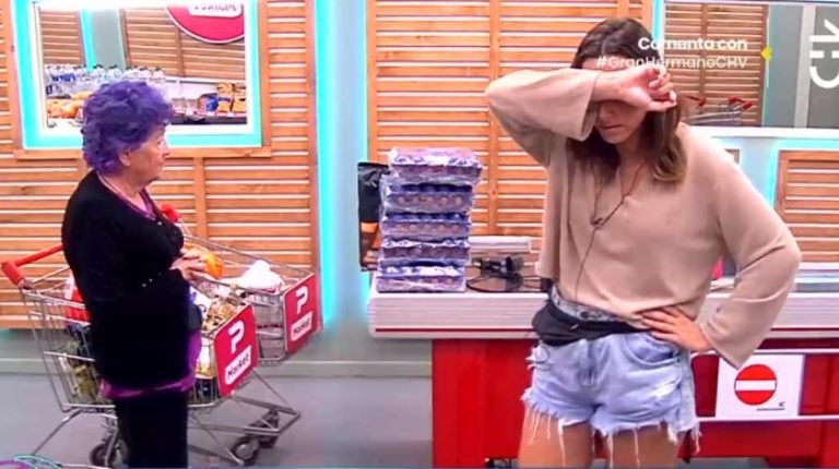 ¡Ni cigarros, ni sal y sobraron 30 mil pesos! Mónica y Trinidad olvidaron parte de la compra semanal