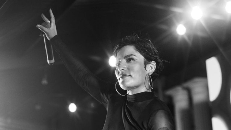 ¡Orgullo nacional! Ana Tijoux es elegida la tercera mejor rapera en español, según la revista Billboard