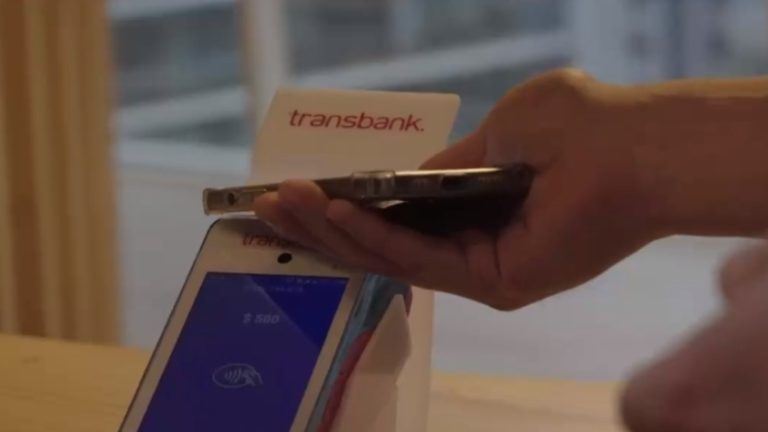 Antes fue Google y ahora es Apple: ¿Qué necesita un celular para convertirse en una billetera electrónica?