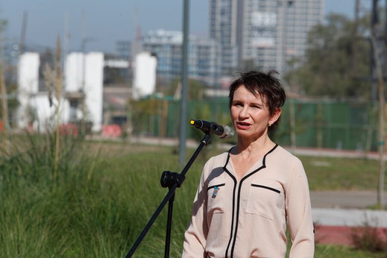 Ministra Tohá emplaza a la oposición a avanzar en reforma de pensiones tras salida de Jackson