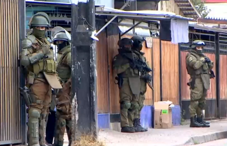 Publicaban precio de droga en la puerta: Así operaban los herederos de 