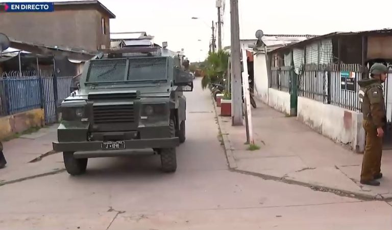Carabineros fueron recibidos a tiros tras denuncia por venta de drogas en Lo Espejo: Una persona fue detenida