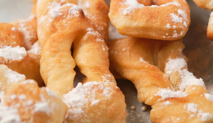 ¿Antojo en días lluviosos? Sigue el paso a paso de la receta perfecta de calzones rotos