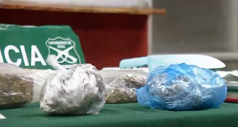 Laboratorio clandestino operaba en departamento de Maipú: Fue descubierto tras denuncia por agresión