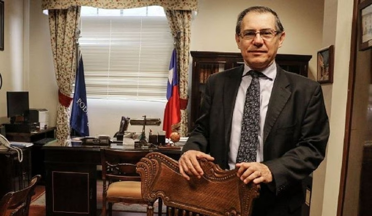 Corte Suprema nombra a Raúl Mera como nuevo ministro del TC