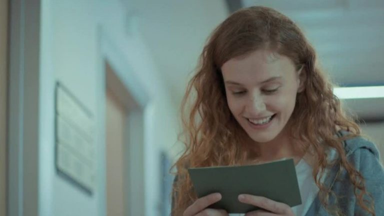 “Todavía estoy aquí a tu lado”: Duru se conmovió con romántica carta que le dio Ali