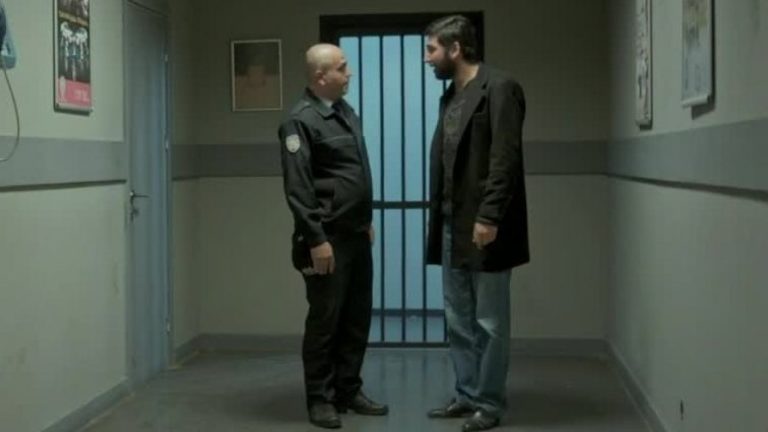 Taxista retiró su denuncia contra Cengiz y pudo salir de la cárcel