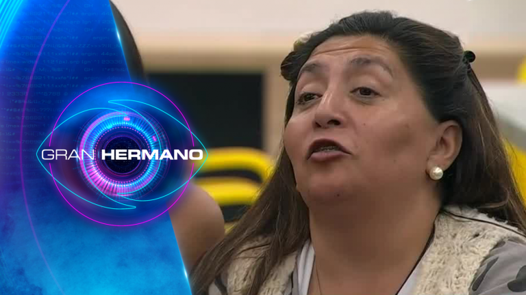 ¡Todo por gatito! Jennifer hizo un llamado a los jugadores de La Roja para sorprender a su hijo