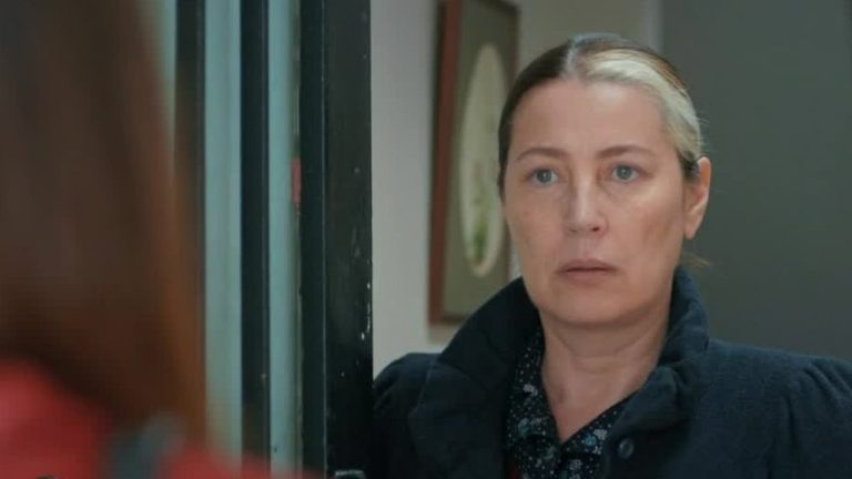 Zeynep descubrió la verdad sobre la falsa muerte de Turna