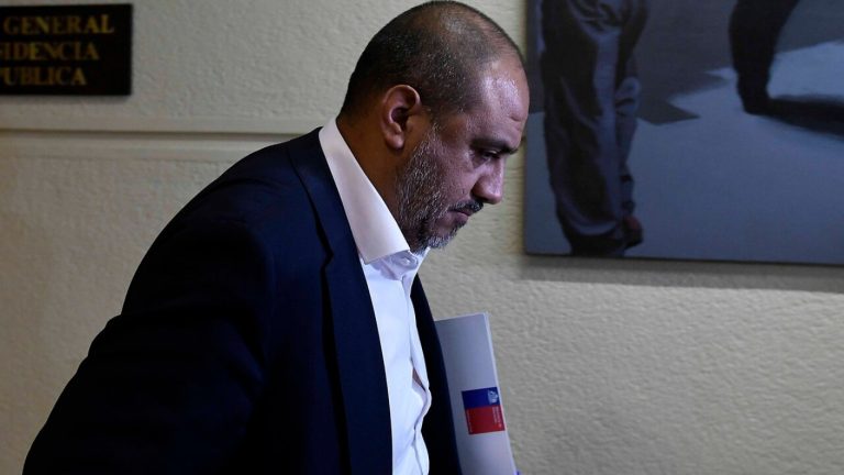 Las 7 controversias que marcaron a Marco Antonio Ávila al mando del Mineduc