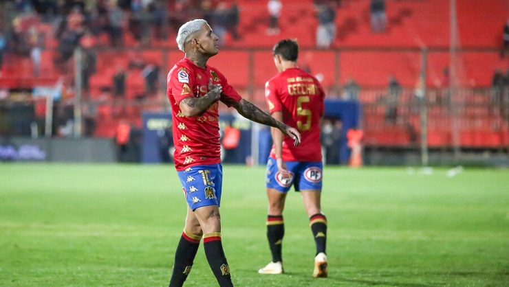 Rodrigo Piñeiro explota contra el arbitraje tras empate ante la UC:  