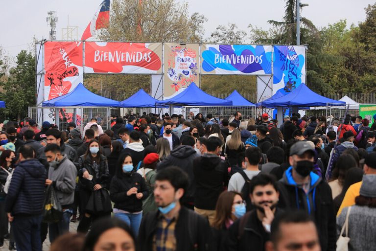 Fiestas Patrias 2023: ¿Quiénes pueden tener un 50% de descuento en la fonda del Parque O'Higgins?