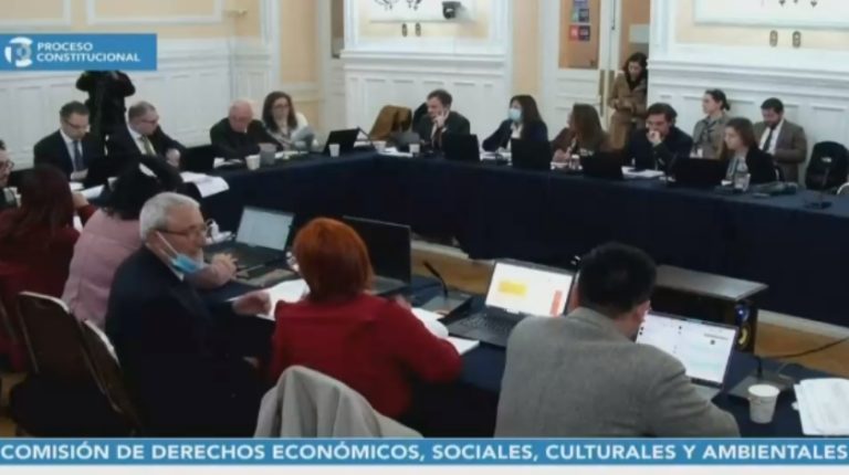 Consejo Constitucional: Aprobaron polémica enmienda que permite concesión de bienes de uso público