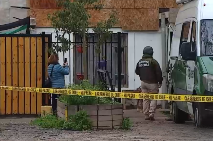 Investigan colocación de bombas en la RM: Carabineros allana casa en Quinta Normal