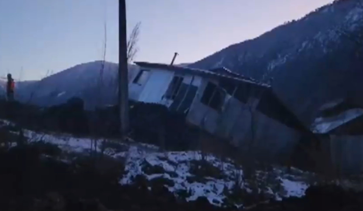 Dos fallecidos y una desaparecida deja aluvión en la Región de La Araucanía