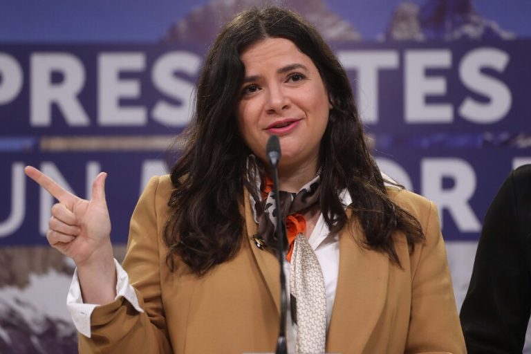 Ministra Orellana advirtió retroceso en pastilla del día después por norma que protege a 