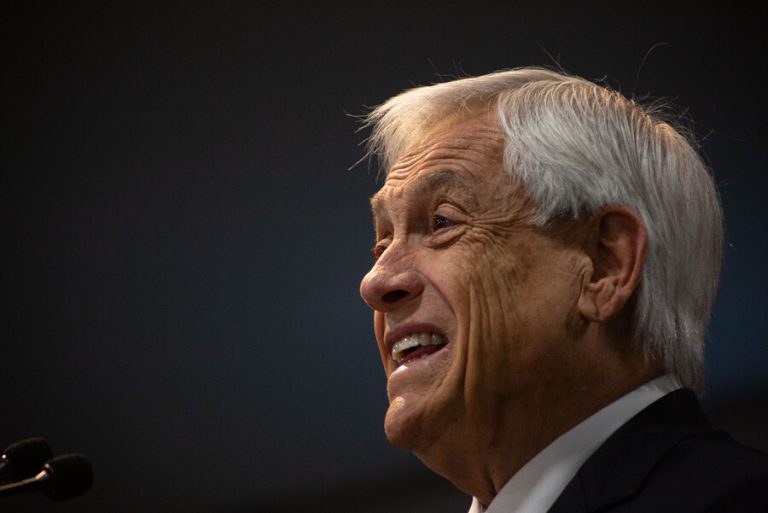 Piñera acusó 