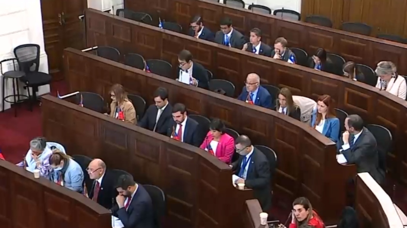 Consejo Constitucional aprobó reducir número de diputados y rechazó ...