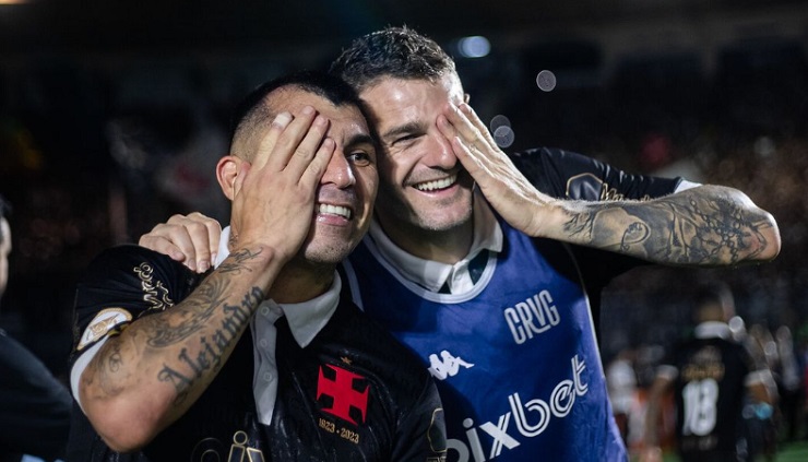 Gary Medel continúa con su gran momento en Brasil y explota tras sufrido triunfo de Vasco: 